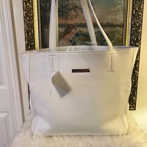 Oscar de la Renta White Tote
